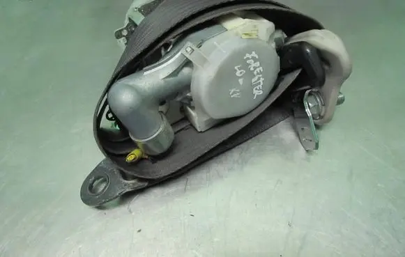 Subaru Forester SH Front seatbelt 7R4010P