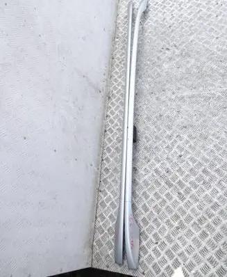 Nissan Qashqai+2 Roof bar rail