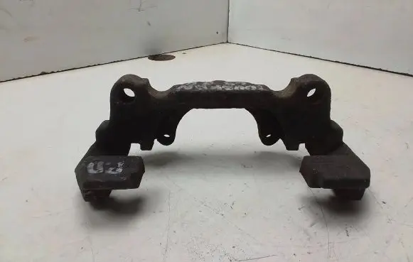 Volkswagen Touran I Front Brake Caliper Pad/Carrier 