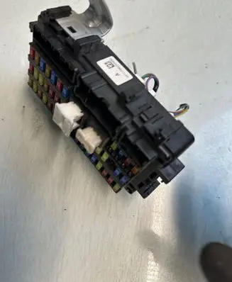 Infiniti Q50 Fuse box set 