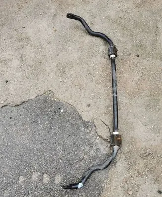 Toyota RAV 4 (XA40) Front anti-roll bar/sway bar