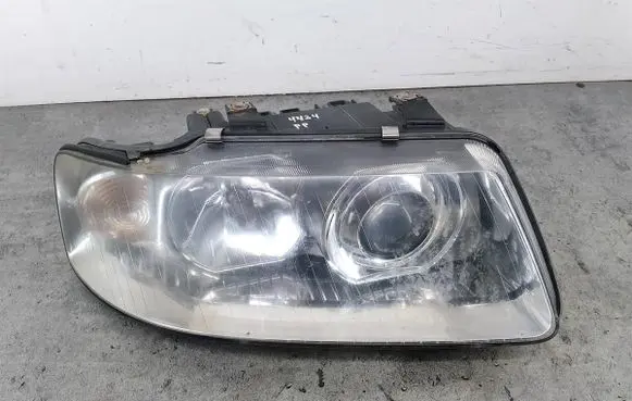 Audi A3 S3 8L Headlight/headlamp 15389600