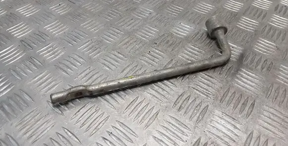 Nissan X-Trail T31 Wheel nut wrench 