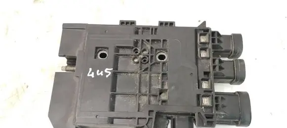 Renault Megane III Battery control module 243800010R 070612172232