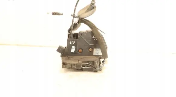 Renault Fluence Front door lock