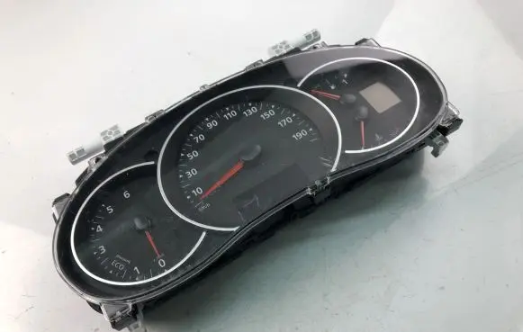 Renault Master II Speedometer (instrument cluster) P248103329R
