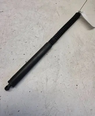 BMW 7 E65 E66 Tailgate/trunk strut/damper 8223811