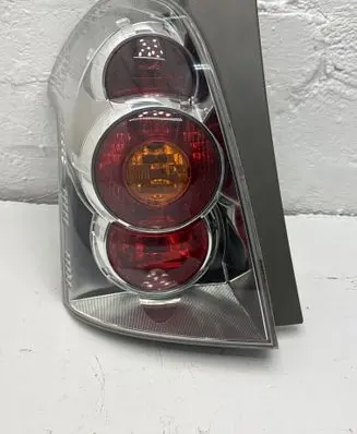Toyota Corolla Verso AR10 Rear/tail lights 