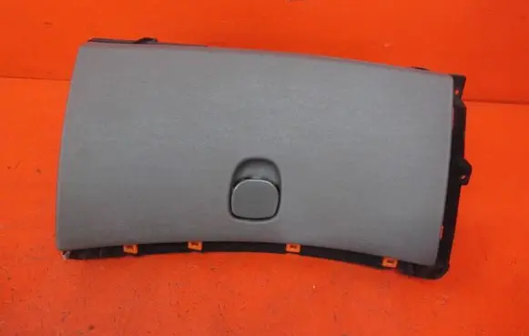 Alfa Romeo Brera Glove box SCHOWEK-PASAZERA