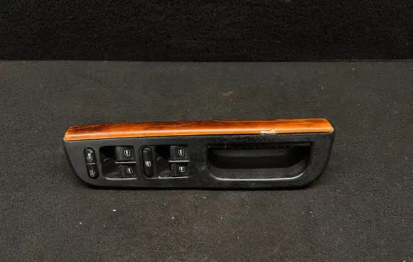 Volkswagen PASSAT B5.5 Electric window control switch 1J4959857D