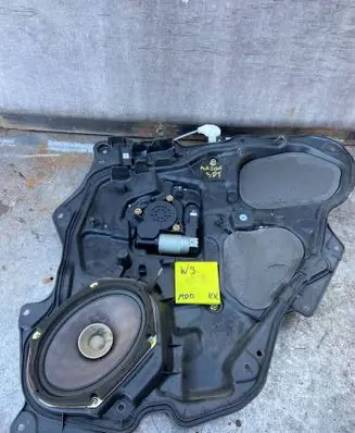 Mazda 3 I Rear door window regulator with motor 