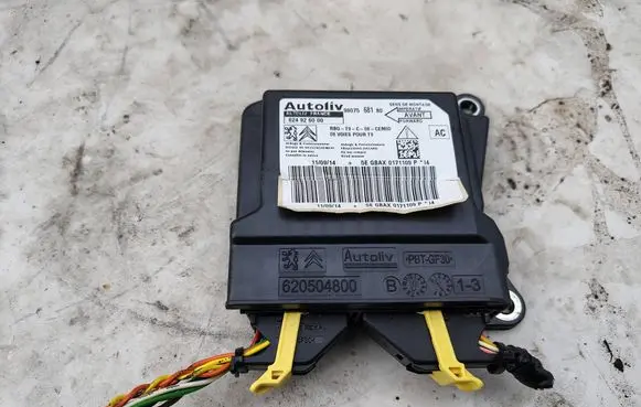 Peugeot 308 Airbag control unit/module 9807568180