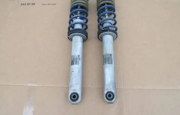 BMW 5 F10 F11 Rear shock absorber with coil spring DH228404701 10541310 462400004910