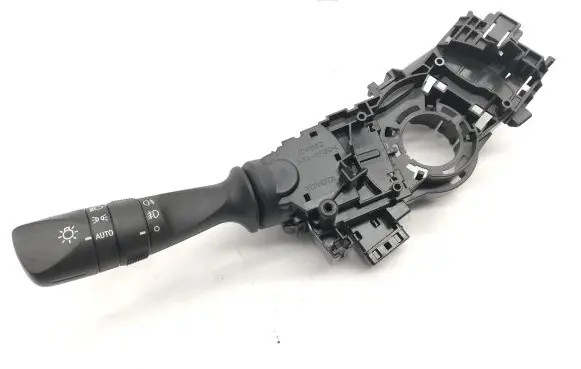 Toyota C-HR I Indicator stalk 17F852