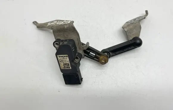 Volvo XC90 Rear air suspension level height sensor 32246988 A426S