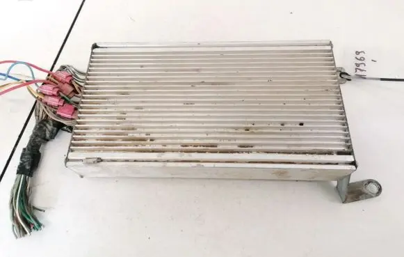 Chrysler Pacifica Sound amplifier 05082009AD 36670C