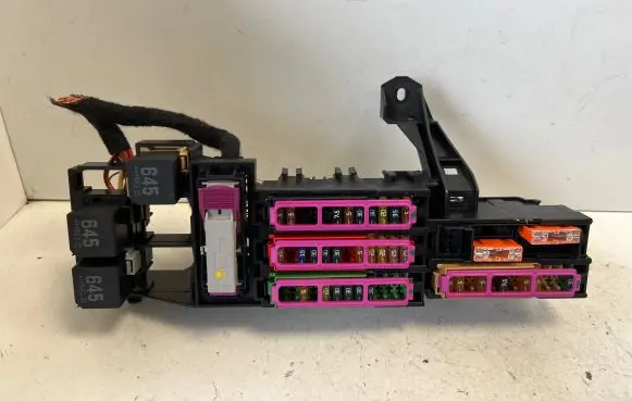 Audi A7 S7 4G Fuse module 4G0971845A