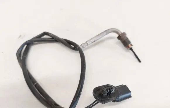 Exhaust gas temperature sensor