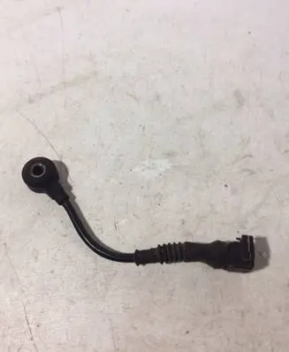 BMW 5 E34 Detonation knock sensor 17300292