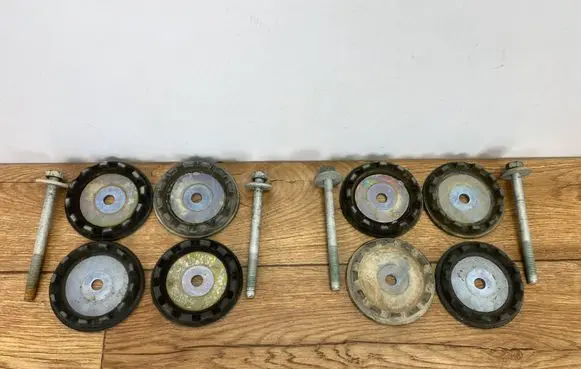 Dodge Challenger Rear suspension camber bolt SRUDYFRACHA