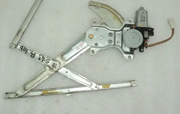 Suzuki Jimny Front door window regulator with motor 8340181A10 8343081A10