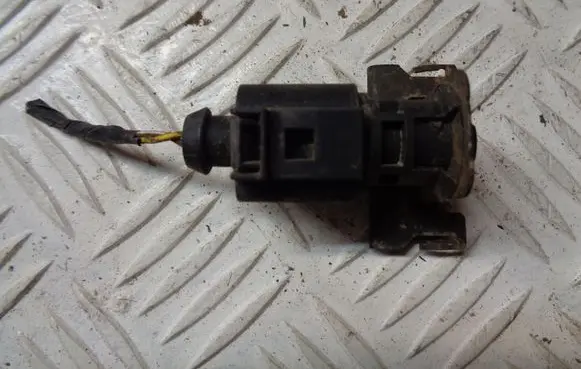 Volkswagen Caddy Outside/exterior temperature sensor 1J0973702