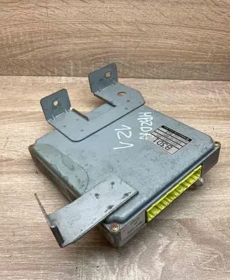 Mazda 121 Engine control unit/module ECU B3D118881C MECSJ102 B3D1