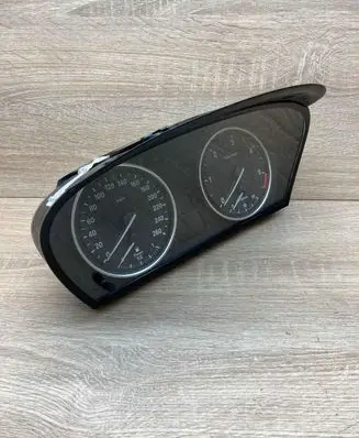 BMW 5 E60 E61 Speedometer (instrument cluster) 9177261 110080213 938
