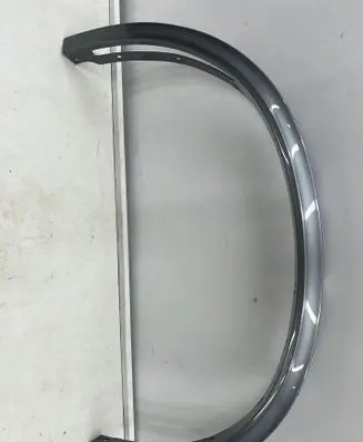 BMW X5 F15 Front arch trim 7326053