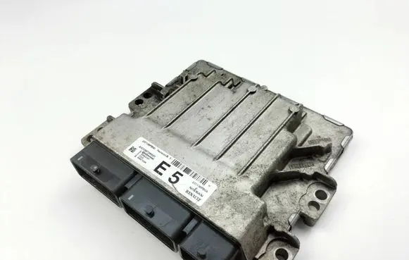 Nissan Juke II F16 Engine control unit/module 237106PB00 237106PB0A