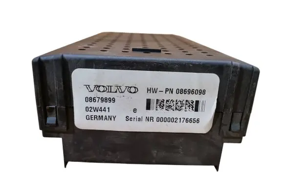 Volvo S60 Fuse module 08679899 02W441 08696098