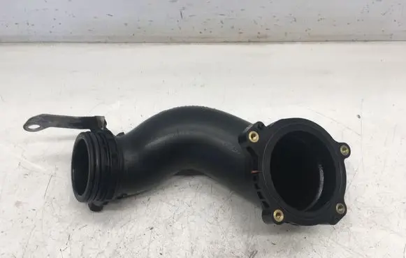 Mercedes-Benz C W205 Air intake hose/pipe A6510903442