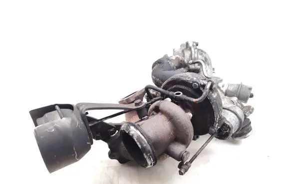 Mercedes-Benz C AMG W204 Turbo A6510904080 A6510902880