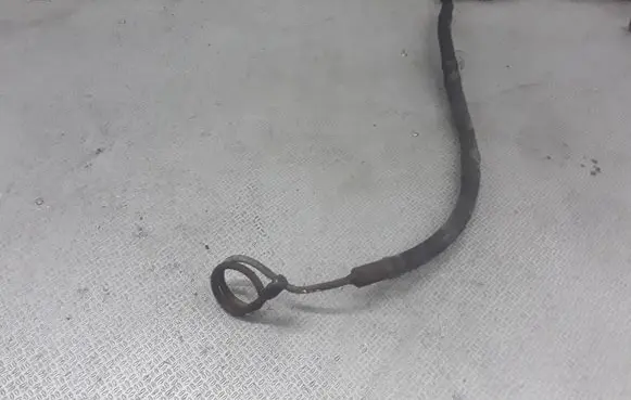 Volkswagen PASSAT B5.5 Power steering hose/pipe/line