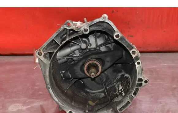 BMW X3 E83 Manual 6 speed gearbox 1053401151