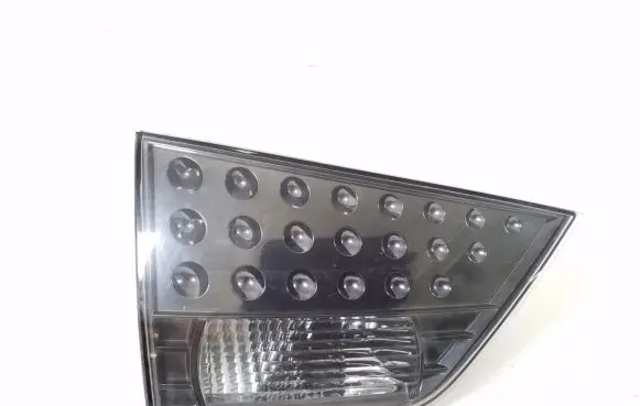 Mitsubishi Outlander Tailgate rear/tail lights 8331A005