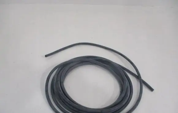 Citroen C4 II Windshield washer fluid hose 6439N6