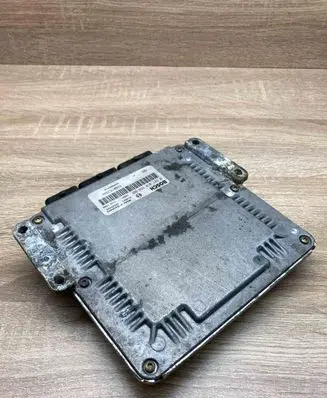 Renault Laguna II Engine control unit/module ECU 8200153946 0281010556