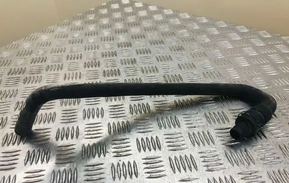Ford Mondeo Mk III Water drain line hose 