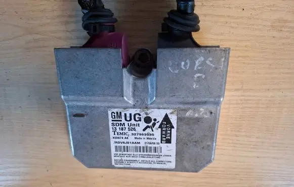Opel Agila A Airbag control unit/module 13187526