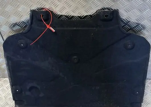 Audi A4 S4 B9 Engine splash shield/under tray DOAUDIA4B9