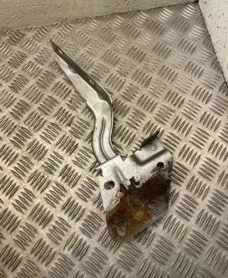 Dodge Durango Engine bonnet/hood hinges