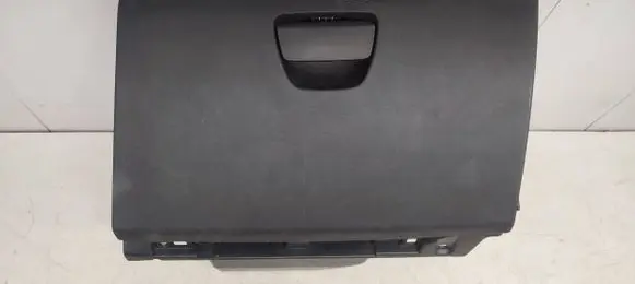 Peugeot 208 Glove box 9673811277