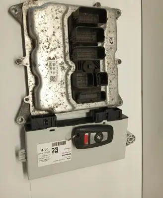 BMW 5 F10 F11 Engine ECU kit and lock set 7644748 9301522 170091945