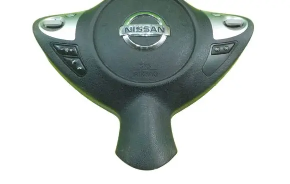 Nissan Juke I F15 BAMPT11696