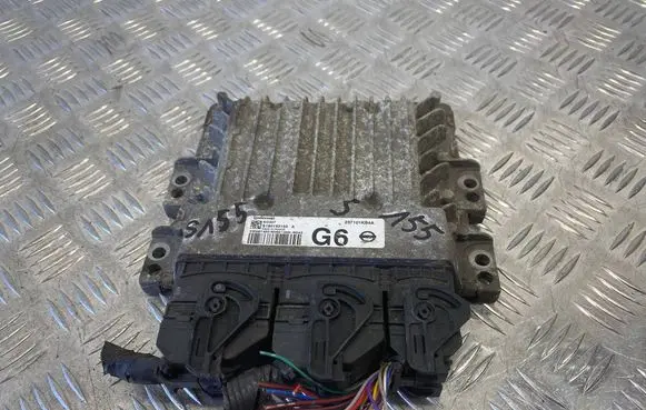 Nissan Juke I F15 Engine control unit/module 237101KB4A SID307 S180153133A