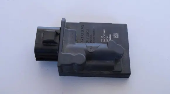 Volvo XC90 Fuel injection pump control unit/module 31355909