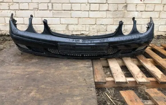 Mercedes-Benz E W211 Front bumper