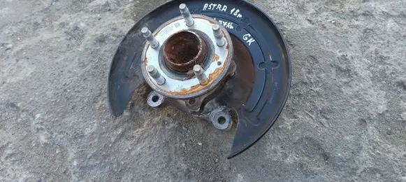 Opel Astra K Rear wheel hub 13507454 557804735