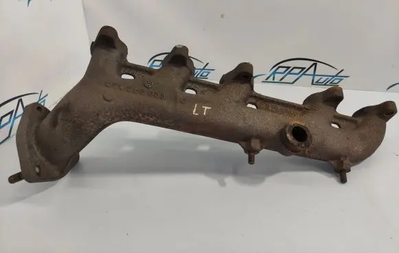 Volkswagen II LT Exhaust manifold 074253033
